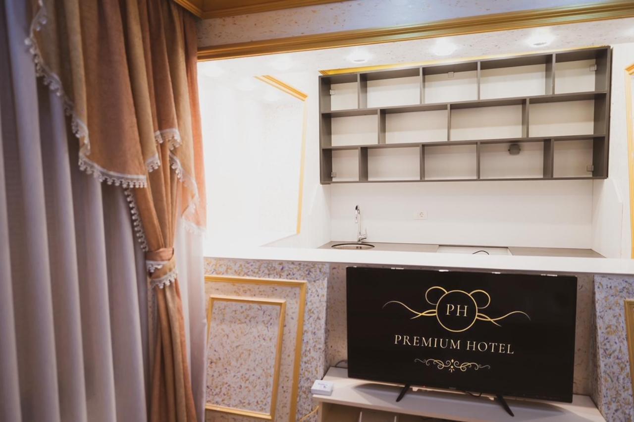 Hotel Premium Pristina Exterior photo
