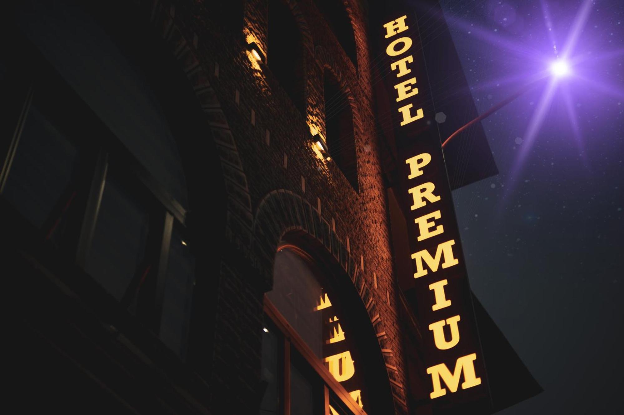 Hotel Premium Pristina Exterior photo